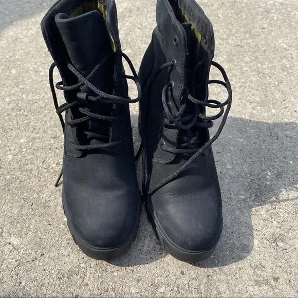 Timberland Women's Black High Heel Leather Lace Up Size 9.5 Combat Boots - Picture 5 of 9